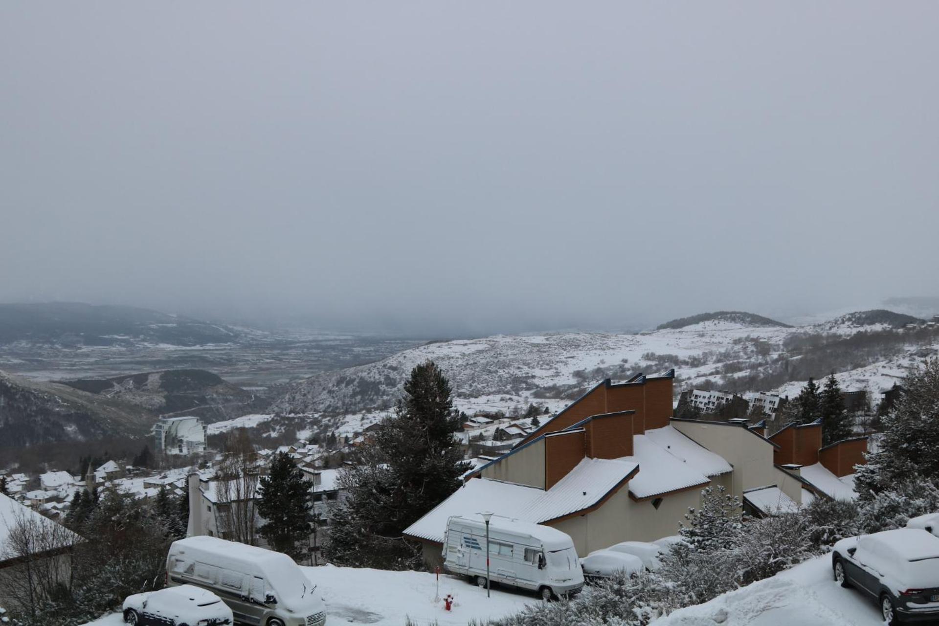 Charmant Appartement Les Temples Du Soleil Font-Romeu-Odeillo-Via Bagian luar foto
